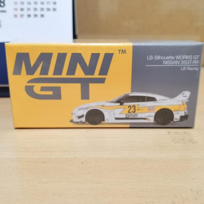 Mini GT Nissan 35GT-RR LB Silhouette LB RACING