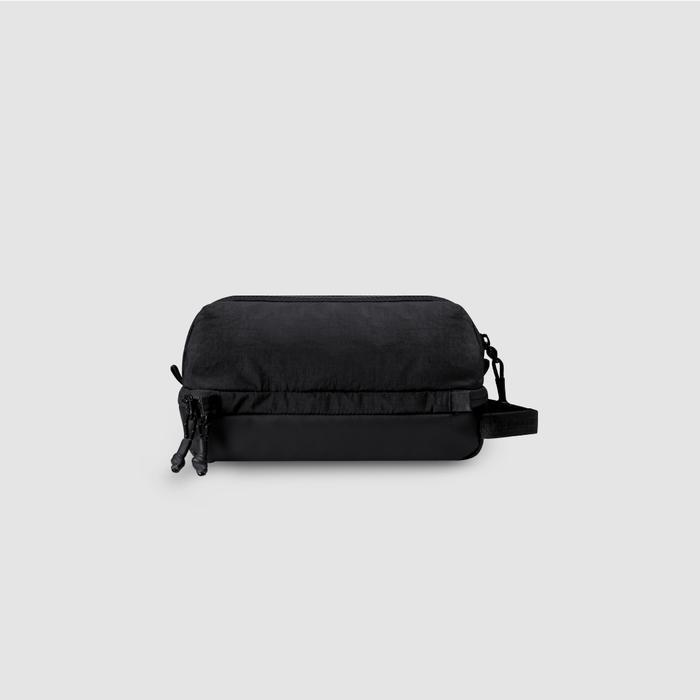 DISKON Bodypack Assistant 2.0 Toiletry Clutch Pouch Travel Anti Air - Hitam