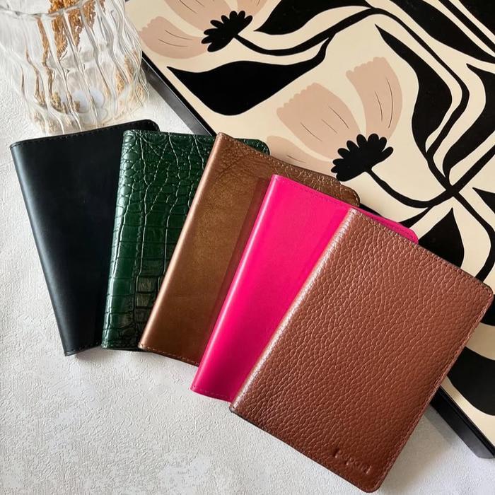 Pepari Leather Dompet Kulit Sapi Cover Passport *