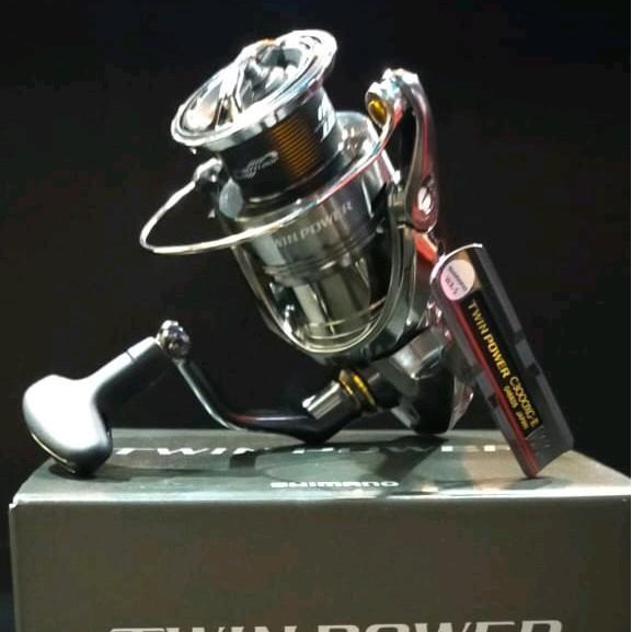 Reel shimano twin power'24 - C3000XG