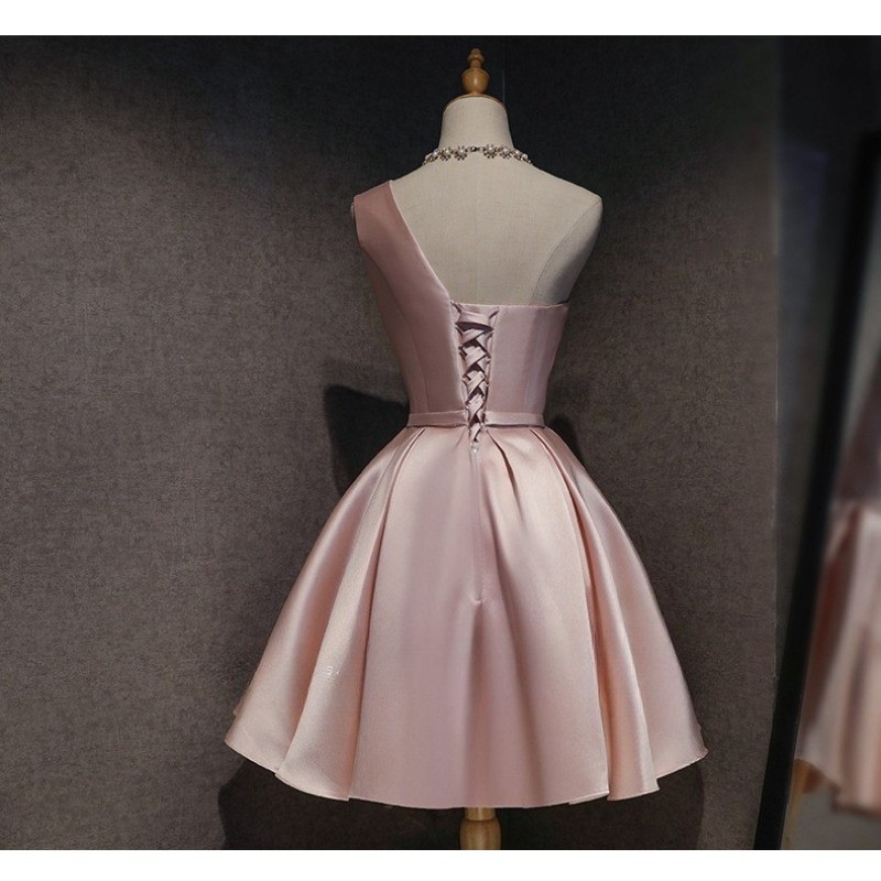 2026 New Summer Women's Pink Satin One Shoulder Banquet Sisters Bridesmaid Dress Fashion Sexy Party
