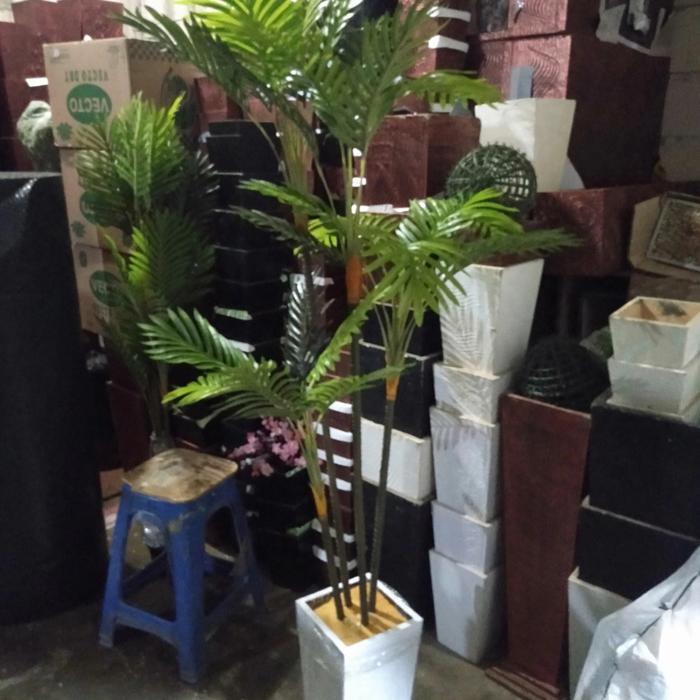 pohon palem artificial/palem plastik/pohon hias