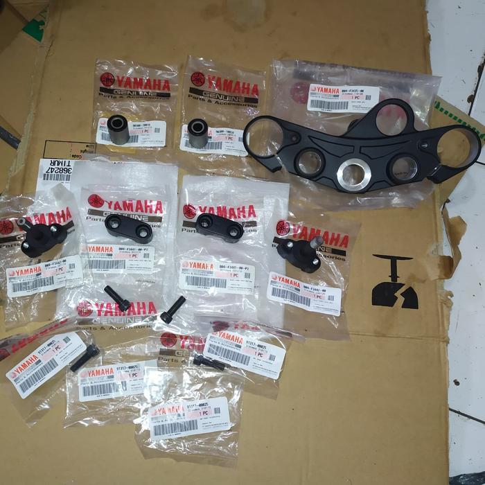 SEGITIGA ATAS SET YAMAHA MT25 ORIGINAL