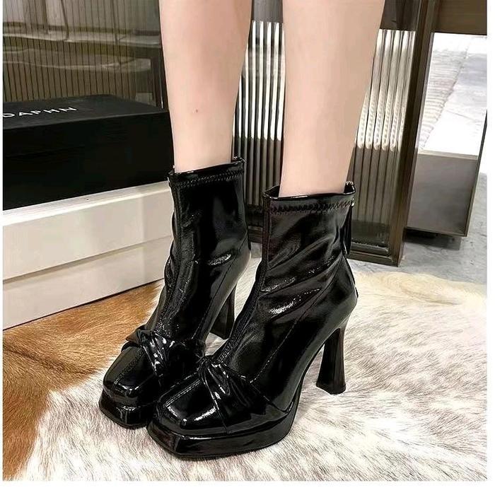 SEPATU BOOTS HIGH HEELS 10CM SLETING VP79923 Shoes Wanita