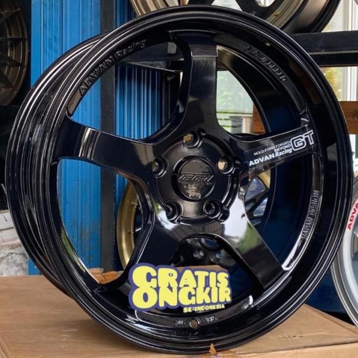 velg racing ADVAN GT FLOW FORMING ring 17 pcd 5X100 velg Avanza Veloz