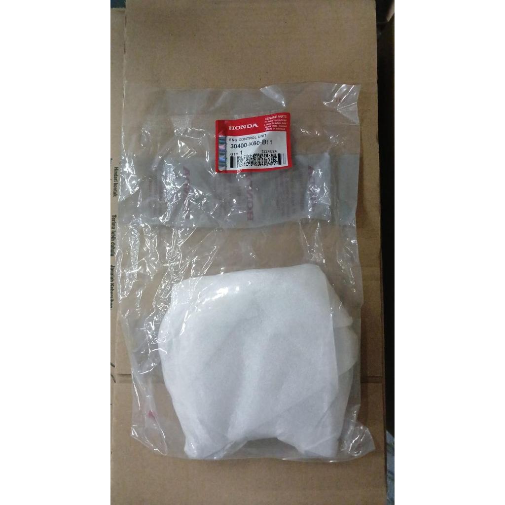 30400K60B11 ENG CONTROL UNIT