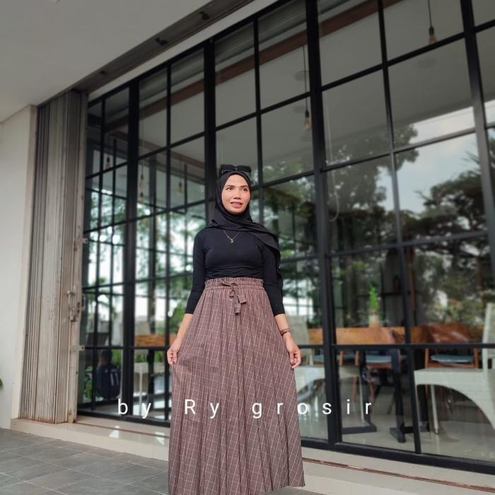 Rok Tartan Wanita Motif Kotak Model Plisket Kekinian Panjang Super Sale
