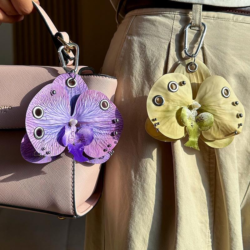 Exquisite Phalaenopsis Orchid Lily Keychain Creative Simulation Flower Bag Pendant Fashion Backpack