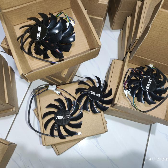 FAN VGA 75MM 4PIN GTX RX ASUS MSI GIGABYTE SAPPHIRE SATU SET UNIVERSAL RESTOCK