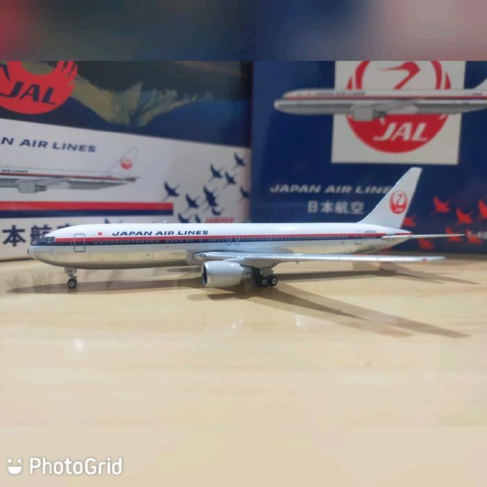Japan Airlines Boeing 767-300er JA8268 Phoenix 1:400