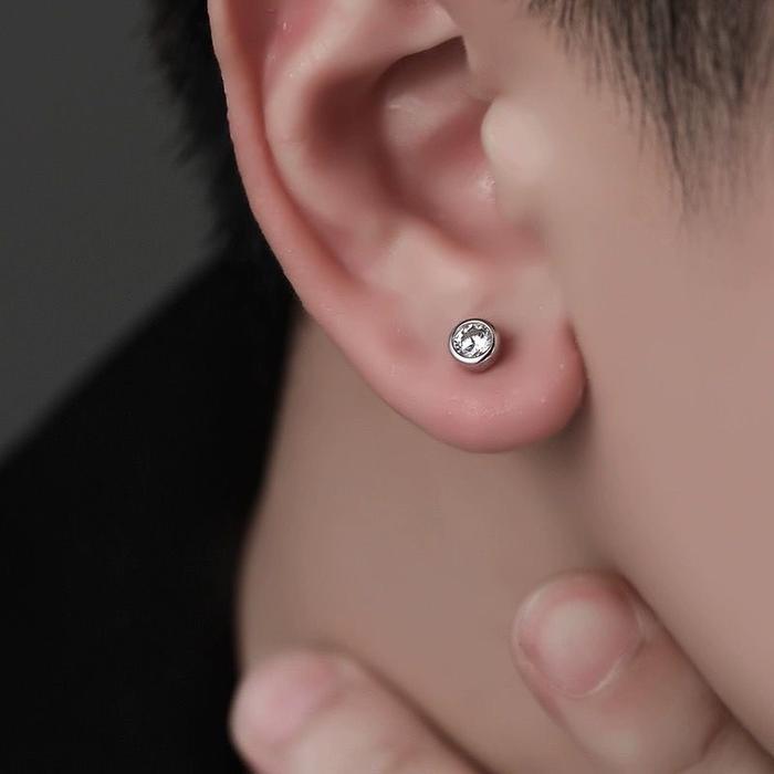 Promo Spesial Anting Magnet Dengan Permata Dan Pelenis Laki-Laki Dan Perempuan Terbaik