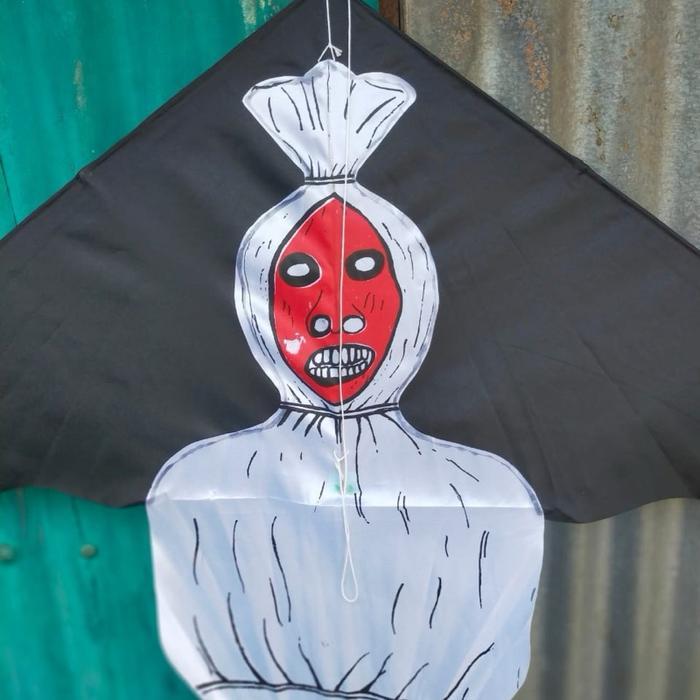 Layangan Pocong / Layangan Hias / Layangan