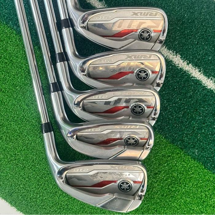 Yamaha Stik Golf Iron Set RMX 218 Club 6 7 8 9 P untuk Performa Maksimal Menambah Distance dan Keaku