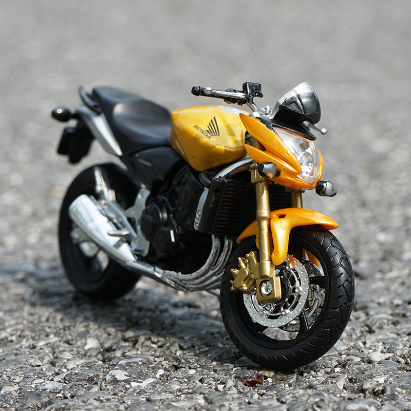 Welly 1:18 HONDA Hornet Alloy Sports Motorcycle Model Diecast Metal