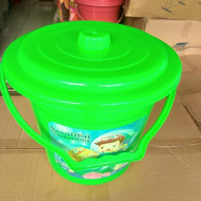 EMBER PLASTIK 3 GLN +TUTUP/EMBER KECIL 3 gln GAGANG PLASTIK