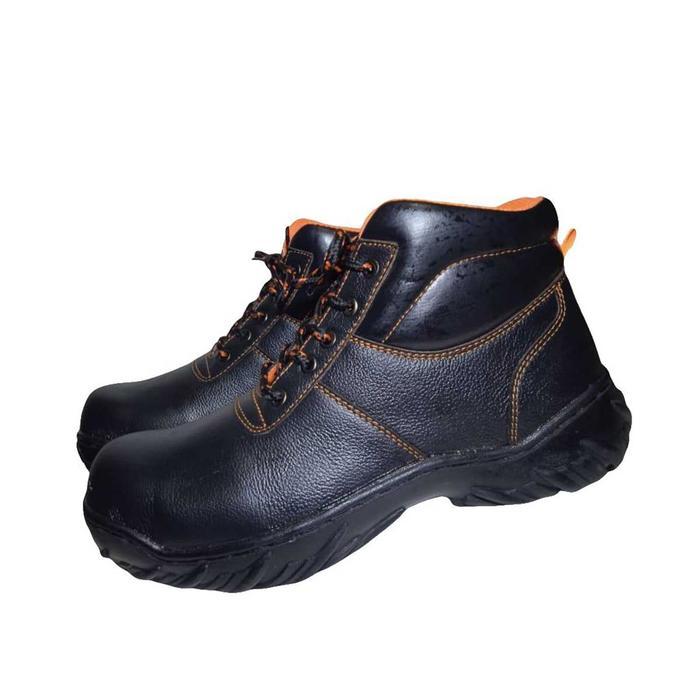 Sepatu Safety Boots Pria Ujung Besi Model Cheetah Krisbow Hitam Spatu Kerja lapangan Sefty Shoes