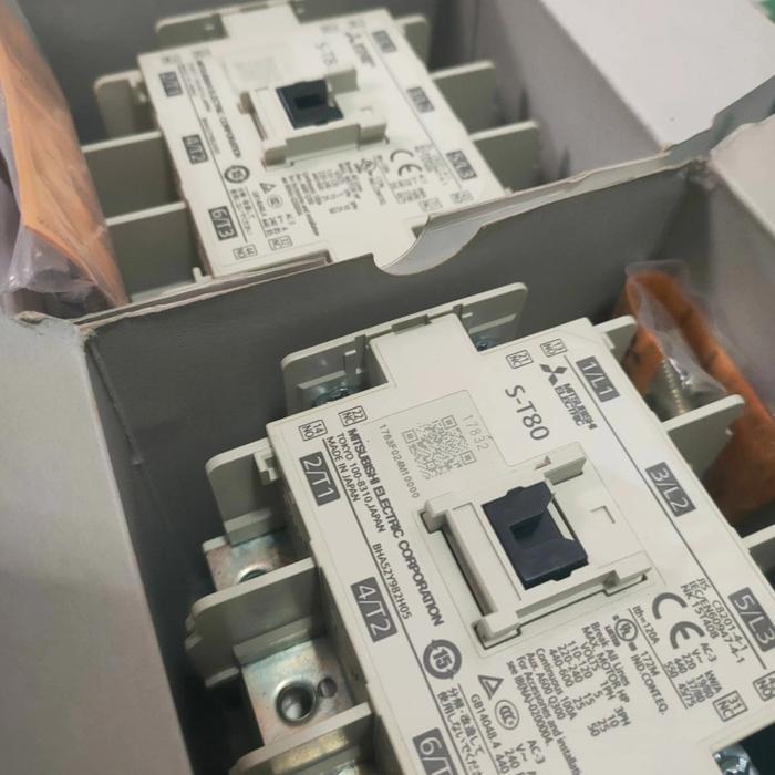KONTAKTOR MITSUBISHI ST80 S-T80 220V ASLI