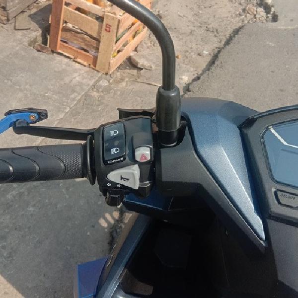 Holder Saklar Kiri Set Nmax Pcx Vario 150 Beat Street Dll