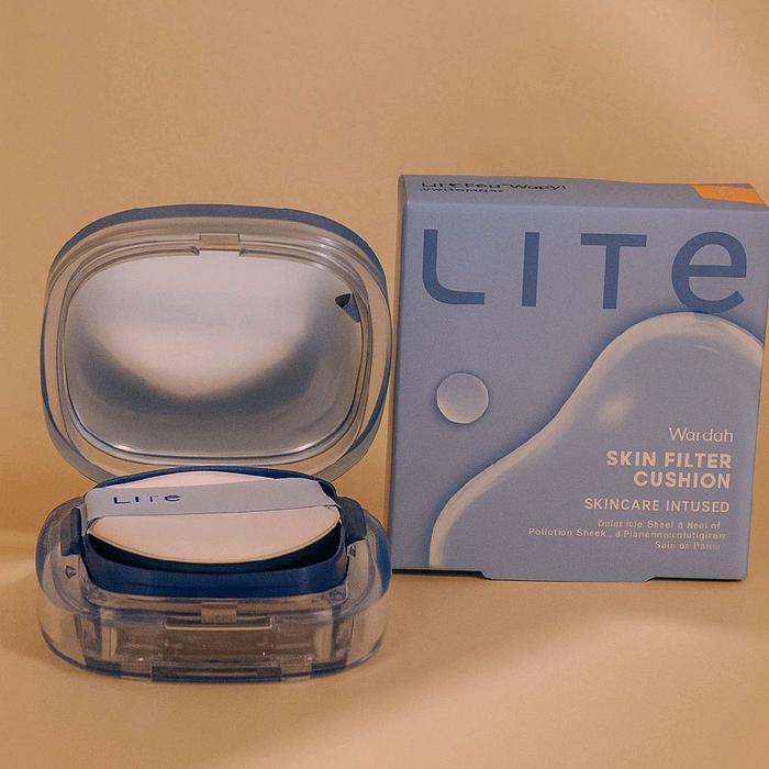Wardah Lite Skin Filter Cushion Skincare Infused - Produk Perawatan Kulit dengan Tekstur Cushion