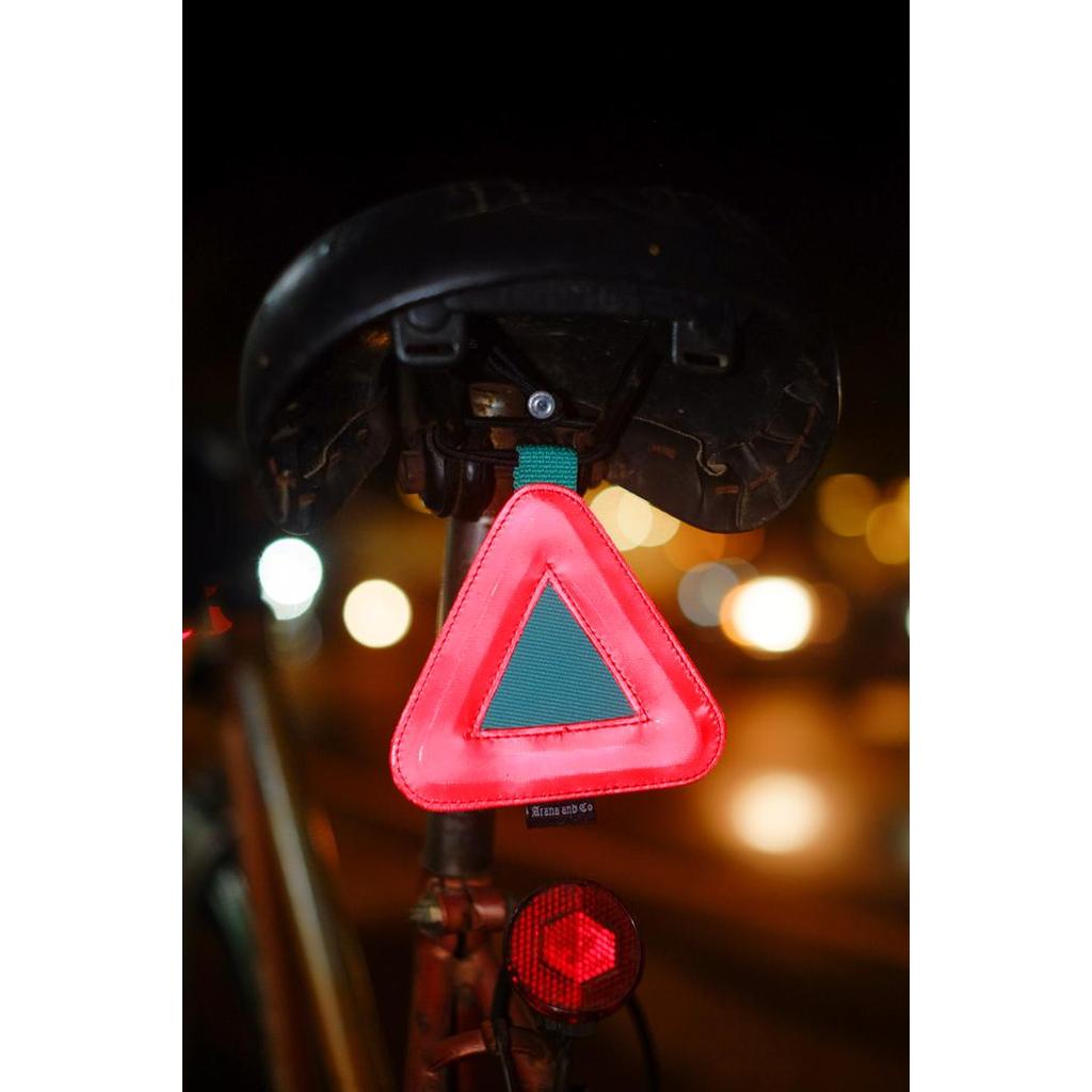 Triangle Reflector Arana Merah #Gratisongkir