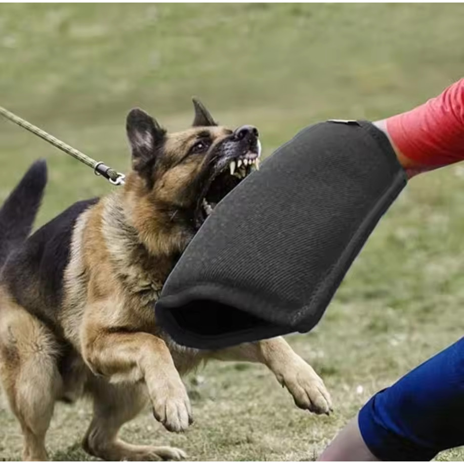 Dog Training Bite Sleeve Durable Jute Bite Resistant Cloth Arm Sleeve for Puppies German Shepherd