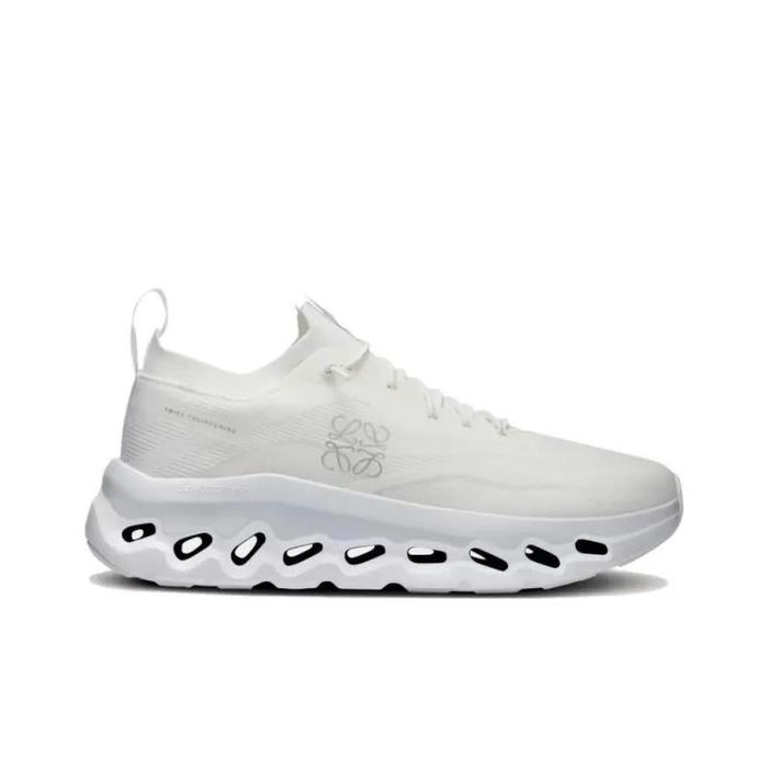 ON CLOUDTILT X LOEWE ALL WHITE SEPATU RUNNING WANITA PRIA