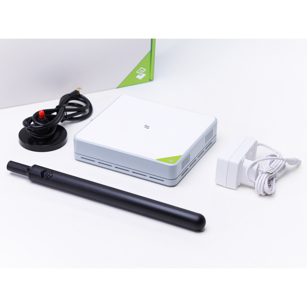 SENSECAP MULTI-PLATFORM LORAWAN INDOOR GATEWAY 868MHZ (SX1302-4G) - EU868, SUPPORT FROM 865 MHZ TO
