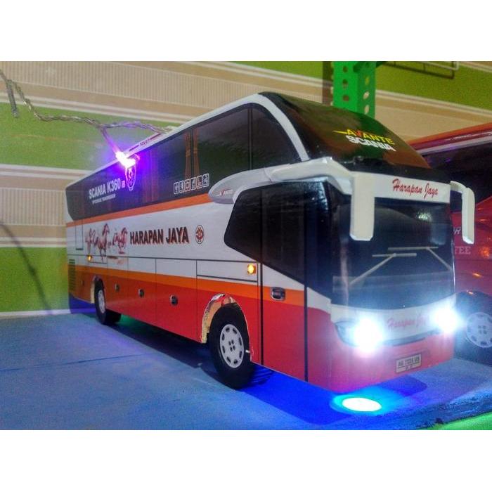 Hot Wheels - Miniatur Bus Bis Harapan Jaya Avante