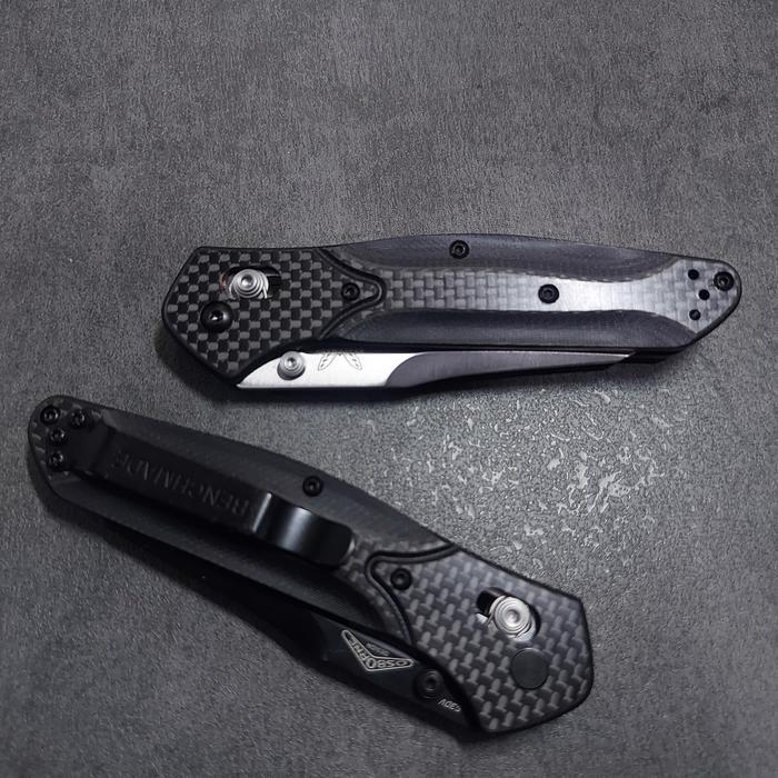 Benchmade 940 Osborne Carbon Fiber Scale