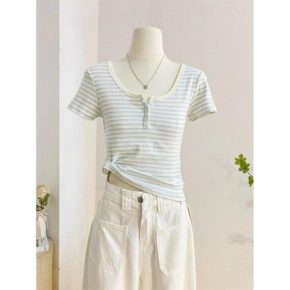 Crop Top Salur Biru/ T Shirt Kerah Setengah Terbuka Premium / Baju Kaos Wanita Terbaru 2024 Tbk