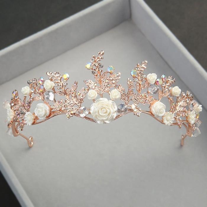 Mahkota Carrie White Flower Crown Wedding Aksesoris Rambut Pengantin Bridal Hairdo Mahkota Hijab