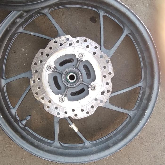 velg belakang ori CB150R CBR150R