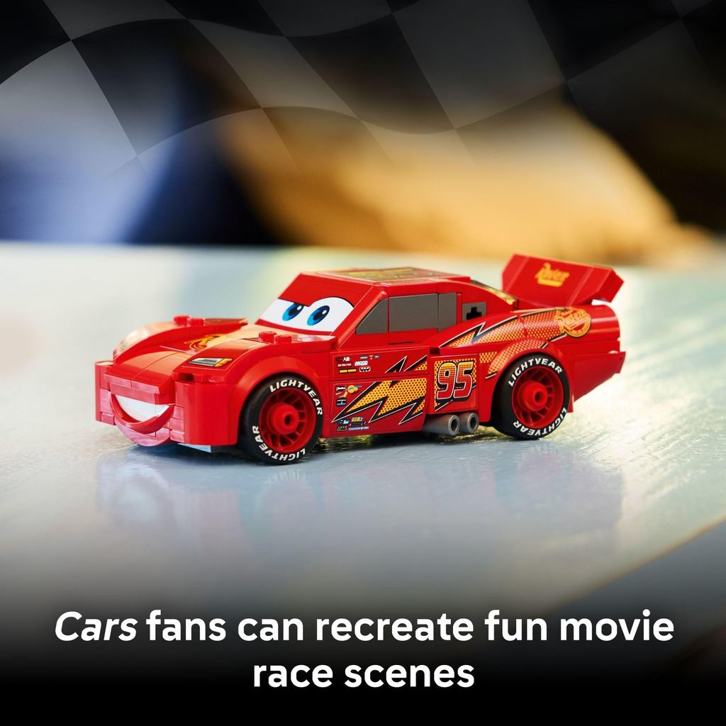 LEGO Speed Champions Lightning McQueen Toy Disney Pixar Cars Building Blocks CAR GIFT FOR KIDS 77255