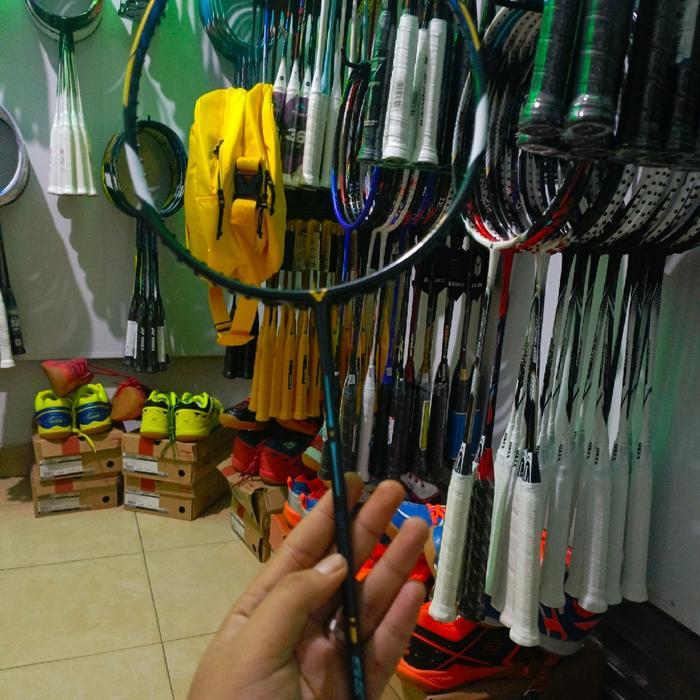 Raket Victor Brave Sword 12 SE