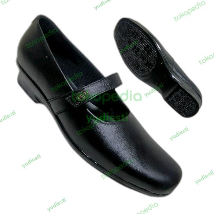 Laviola - Yudiesti Sepatu Pantofel Paskibra Wanita Hak 3Cm Kulit Asli Hitam Original Dengan Sol Tpr