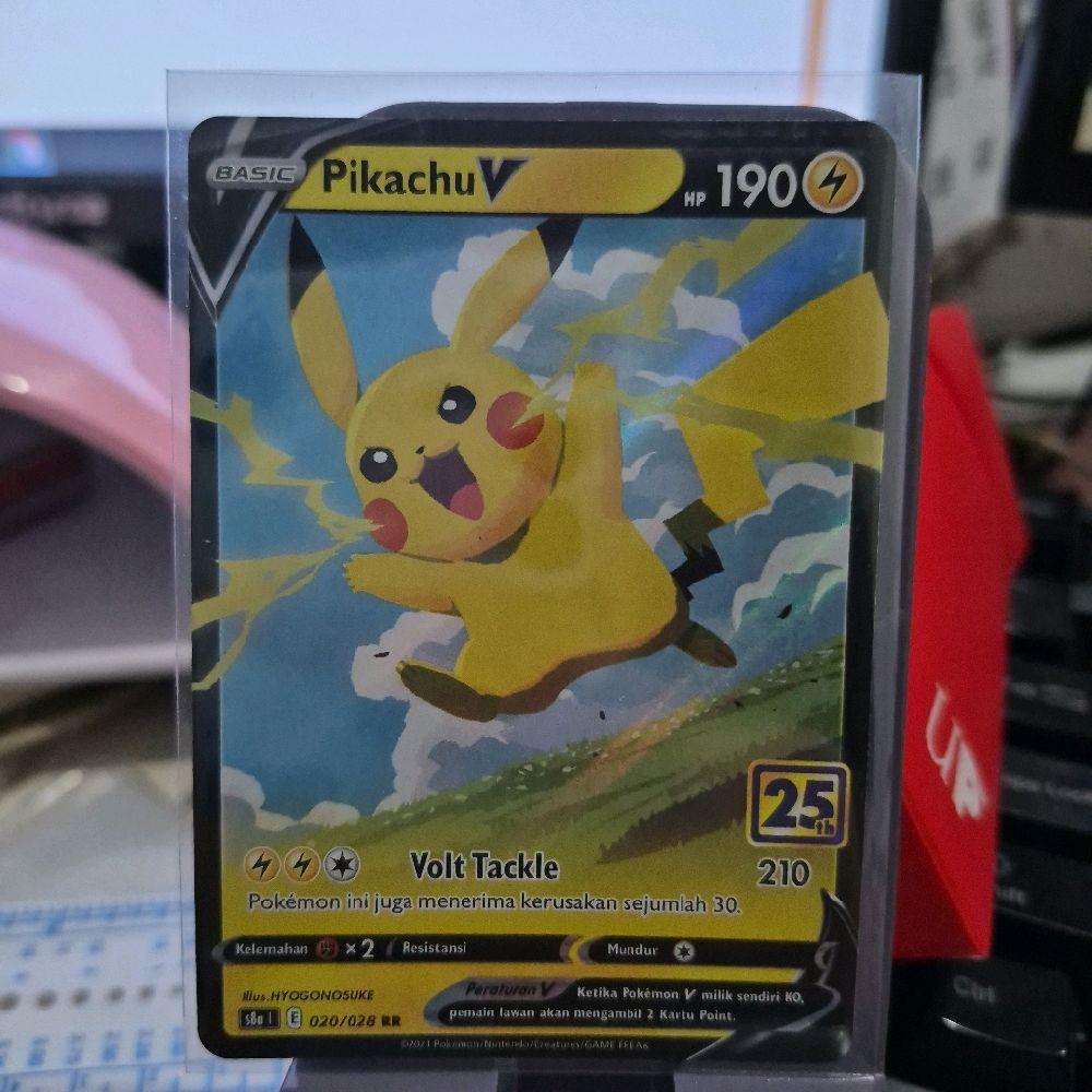Pikachu V RR s8a 020/028 25th Anniversary TCG Pokemon Game Kartu Koleksi Indonesia Card Trading Card