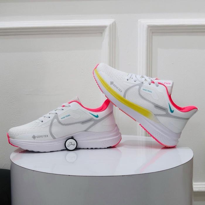 Sepatu Wanita Running Gym Nike Zoom Pegasus Grey Pink / Grey Black Tbk