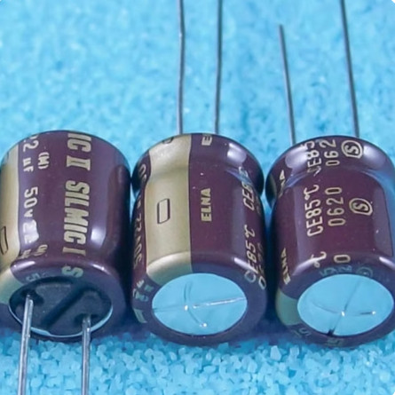 20pcs/lot Original Japanese ELNA SILMIC II 22uF 50V Audio Electrolytic Capacitor Bold Brown 10x14mm