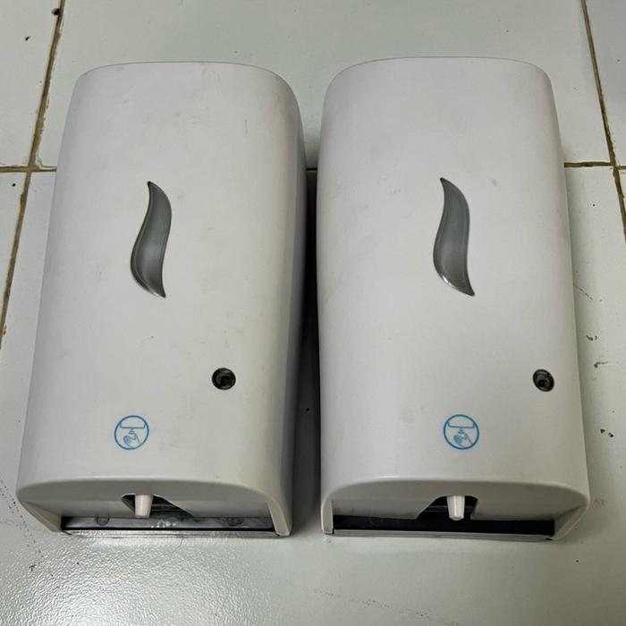 calmic soap dispenser otomatis mesin disinfektan otomatis calmic 162W dispenser sabun dan gel