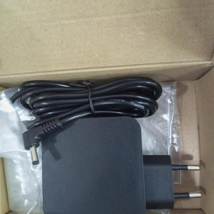 Adaptor Charger Original AXIOO 19V-3.15A DC 3.0