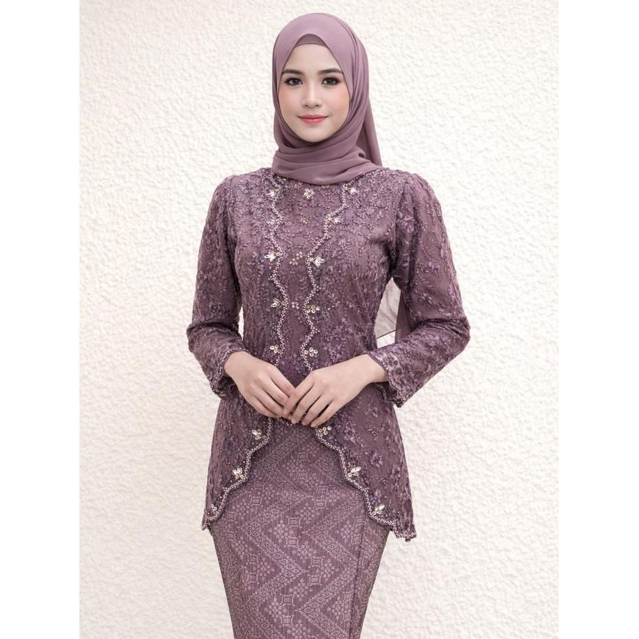 Kebaya Kayla Premium Wanita Kebaya Brokat Tile Spenggel Payet Jahit Kebaya Wisuda & Pesta Elegan