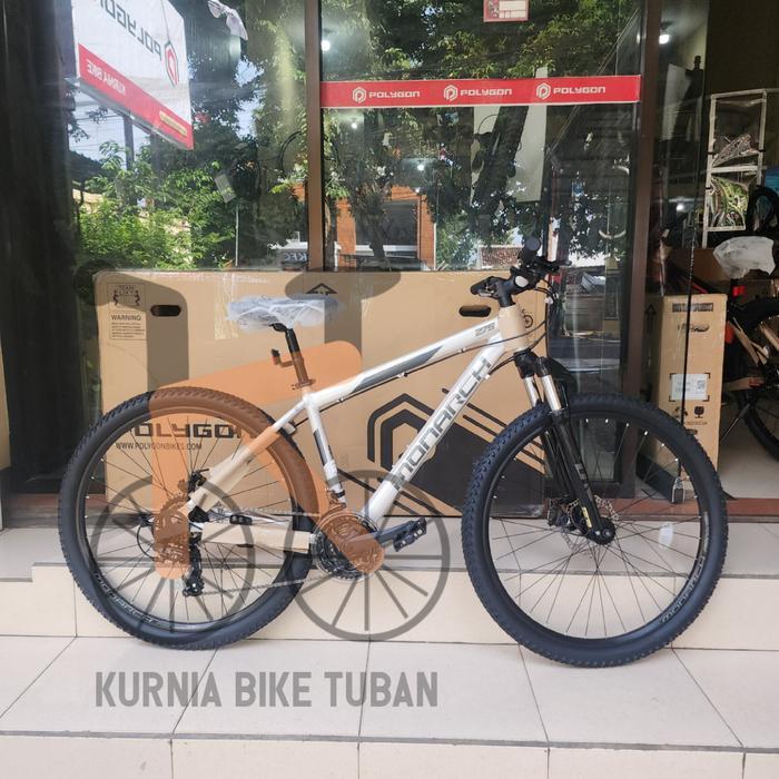 Sepeda MTB 27.5 MONARCH 275 by POLYGON Sepeda Gunung - Silver