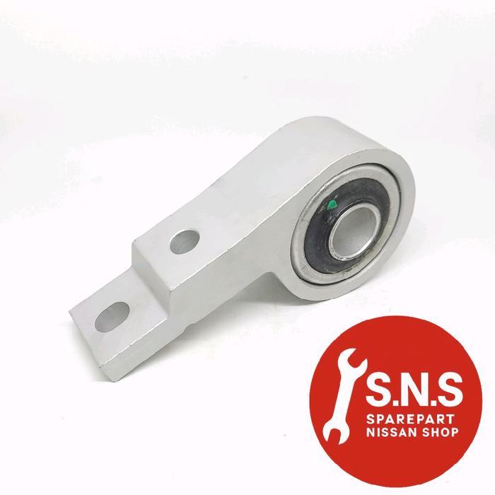Bushing Arm Besar/Bushing Lower Arm/Bushing Sayap Roda Depan Nissan Xtrail T30