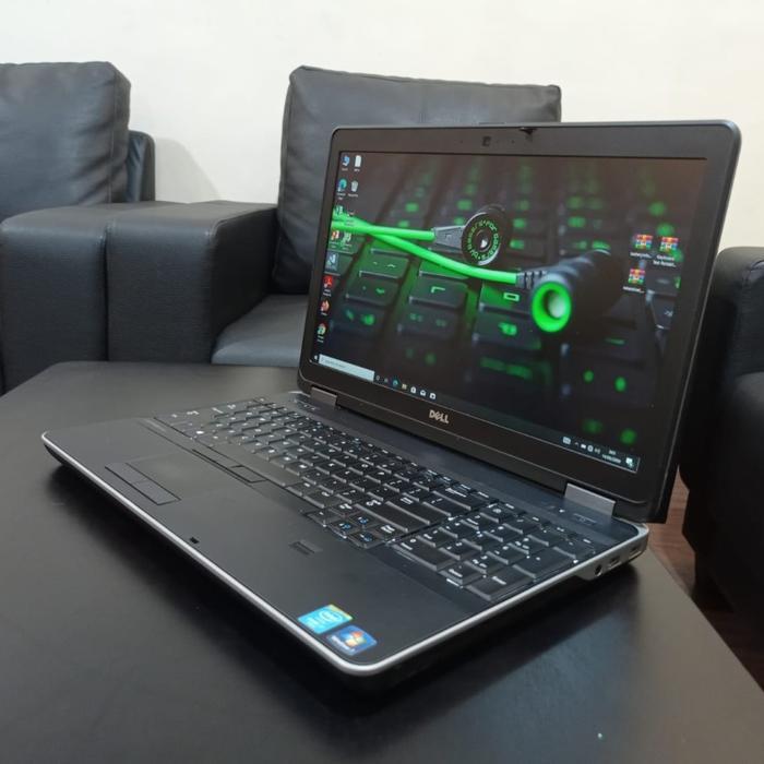 Laptop Render Dell Latitude E6540 I7 Gen 4 Ram 8GB SSD 256GB - 6540 i7 gen 4, RAM 8GB |No SSD