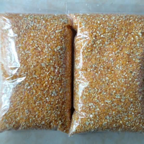 Jagung pecah pakan ternak/jagung pipil pakan ayam perkg