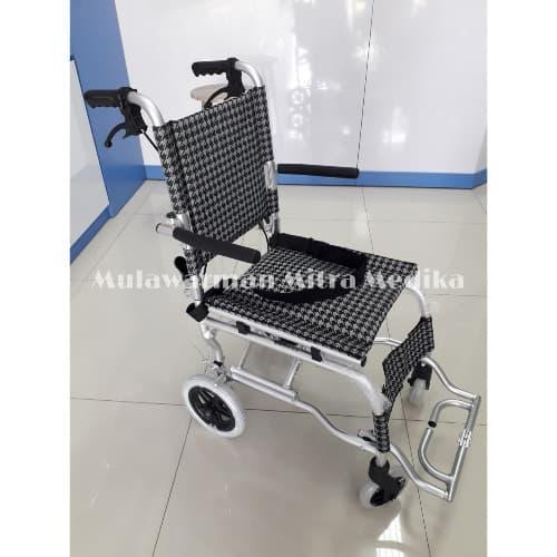 Kursi Roda Traveling GEA FS804
