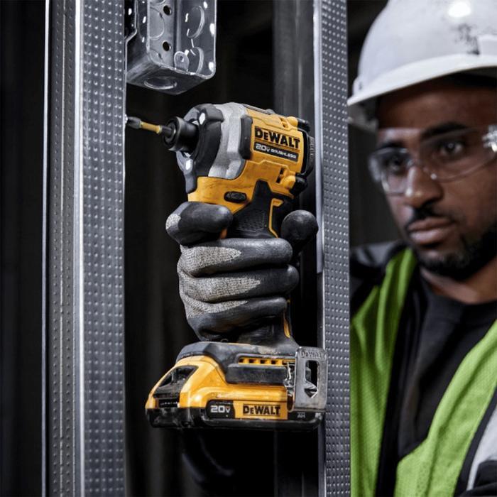 VYN Dewalt Impact Driver Cordless 20V DCF850D2A-B1 - Kuning/Hitam Pembuka Baut Dan Mur NirkabelAlat