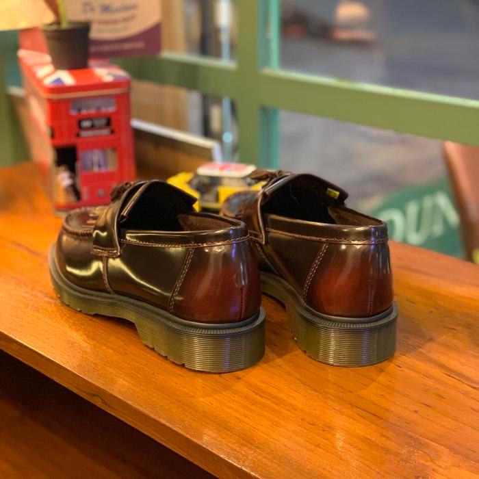 DR. MARTENS ADRIAN TASSEL LOAFERS CHERRY RED ARCADIA UNISEX ORI BNIB