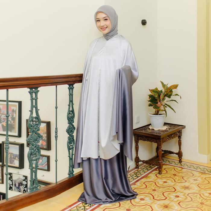 SIAPKIRIM Lozy Hijab - Shanum Prayer Set (Mukena Silk Lasercut Gradasi Warna) Mewah Satin Dewasa
