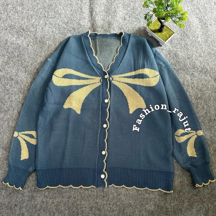 Avenza- Yolanda Cardigan Rajut Oversize Wanita